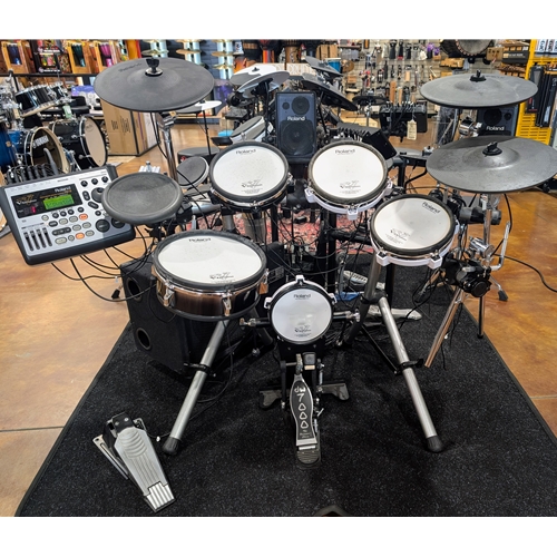 Used Roland TD-8 V-Drum Electronic Drum Kit with 2-Extra Toms, DW700 Pedal and Sound System