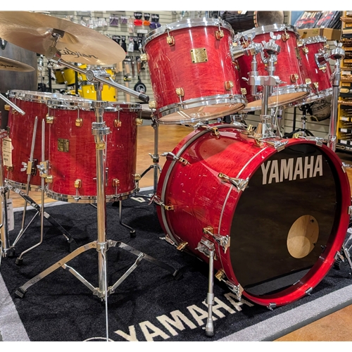 Used Yamaha 6-Piece Maple Custom Shell Pack, Red Autumn