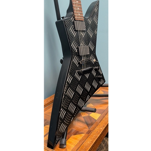 Beacock Music - Used ESP LTD EX-400 BD, Diamond Plate Black
