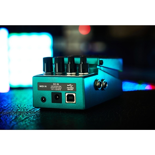 Beacock Music - Boss SL-2 Slicer Effect