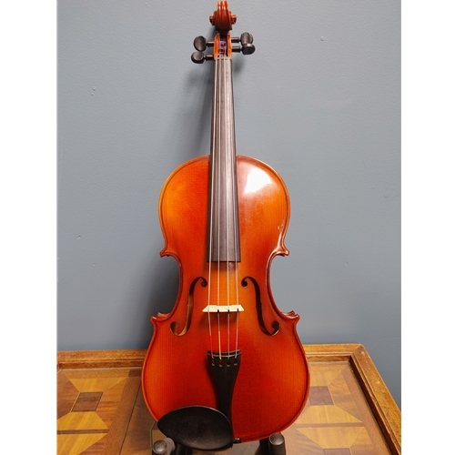 Used Knilling Bucharest 16" Viola Outfit