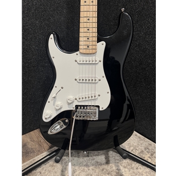 Used Squier Sonic Stratocaster Left-Handed Electric Guitar, Black