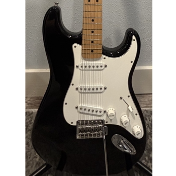Used Fender Mexican Standard Stratocaster Electric Guitar, Black