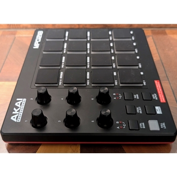 Used Akai MPD218 MIDI Pad Controller