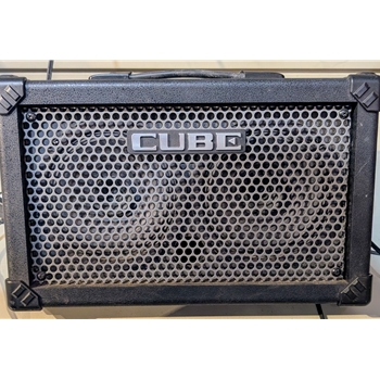 Used Roland Cube Street Batter Powered Amp