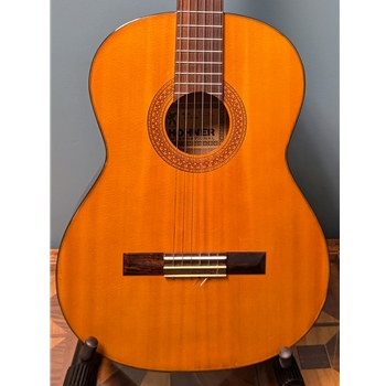 Used Hohner HG-14 Made in Japan Classical Guitar